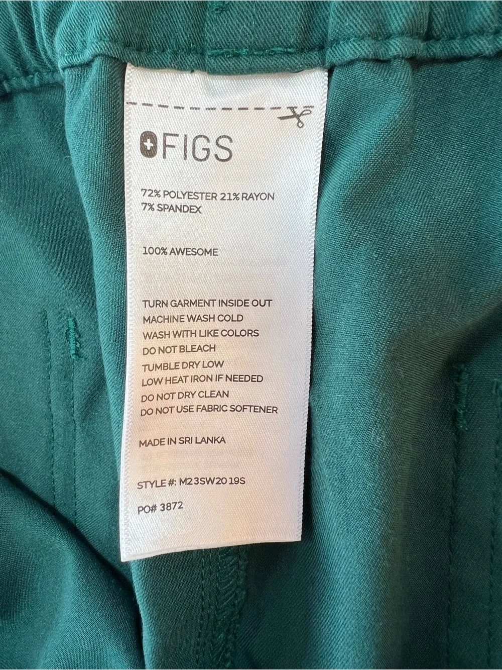 FIGS Men’s Cairo Cargo Straight Leg Scrub Pant in Forest Green (PO# 3872), M/S